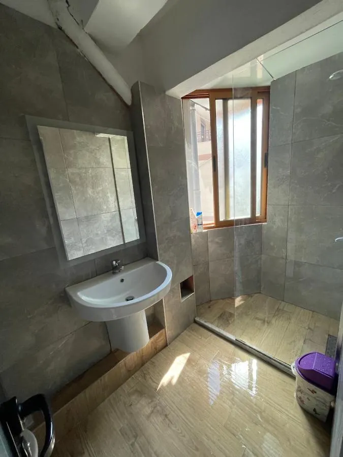 גולם Sunny Hill Apartment