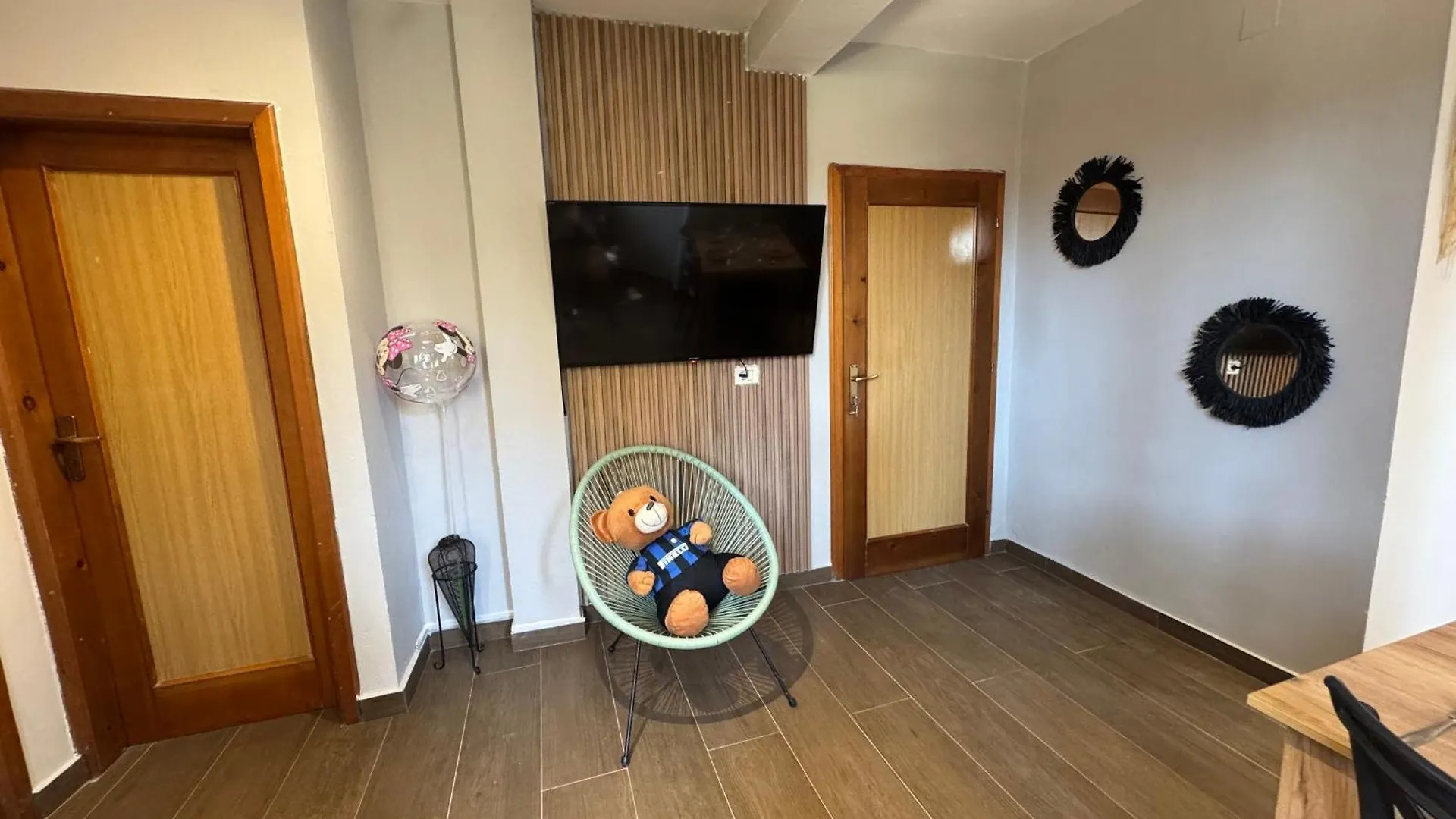 גולם Sunny Hill Apartment 0*,  אלבניה